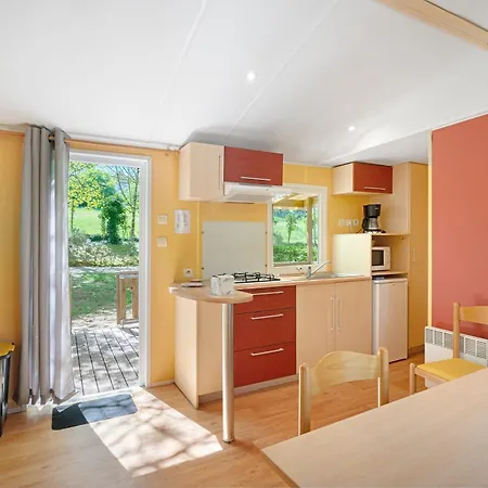 Mobilhome Frene Avec Terrasse 4 P Saint-Martial-de-Nabirat