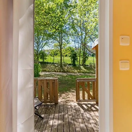 Hébergement de vacances Mobilhome Frêne Avec Terrasse 4 P *